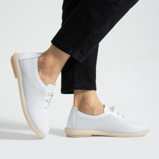 Дамски обувки с мемори пяна от естествена кожа - бели - Естествена кожа