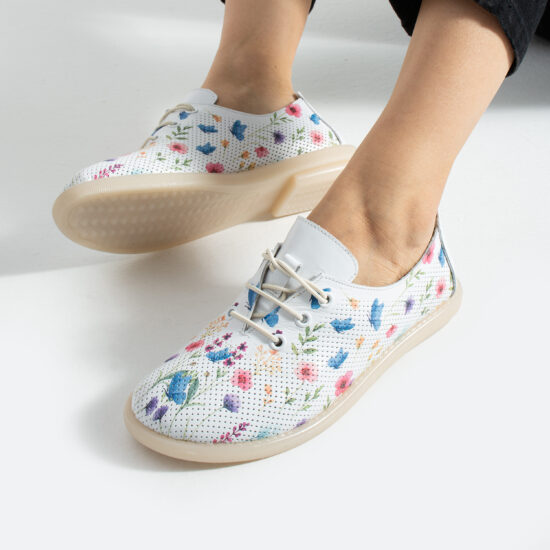 Дамски обувки с мемори пяна от естествена кожа с флорален принт 10948 Бял Цветен