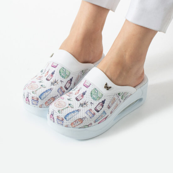 Анатомични работни чехли на платформа от естествена кожа – принт SkinLab