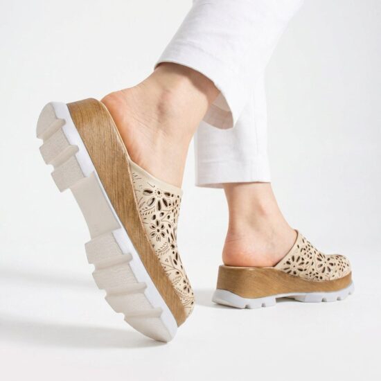 Бежово дамско сабо от естествена кожа на платформа - Естествена кожа