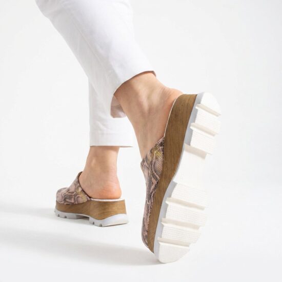 Розово-златисто дамско сабо от естествена кожа на платформа - Естествена кожа